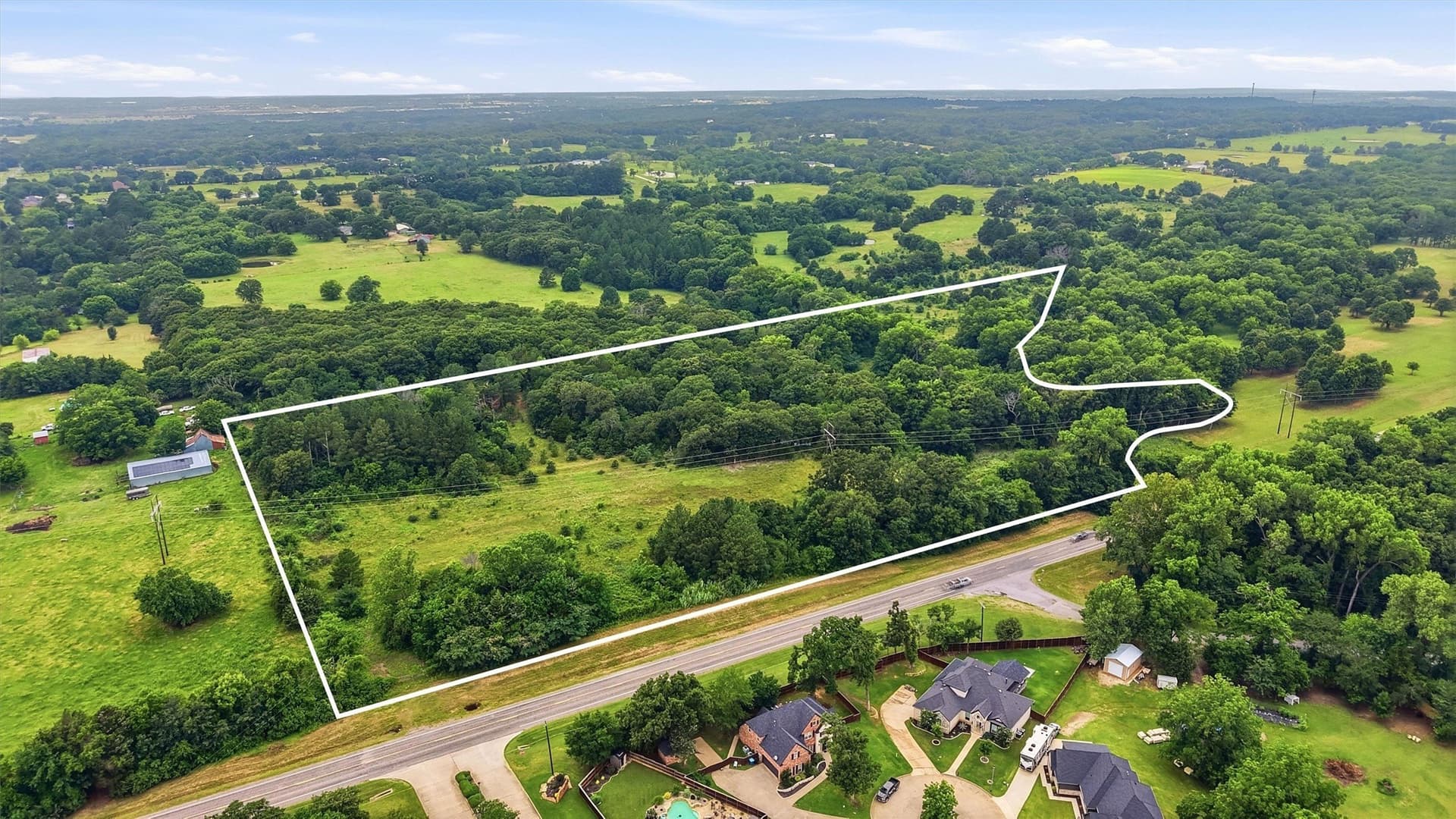 11.04 acres in Grayson County gallery image 2