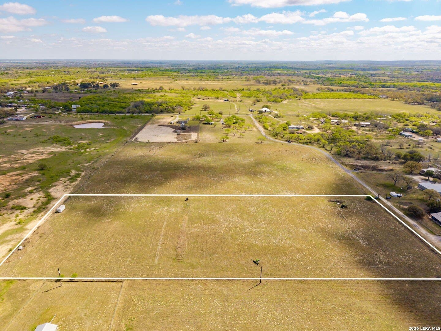 5 acres in Guadalupe County gallery image 3
