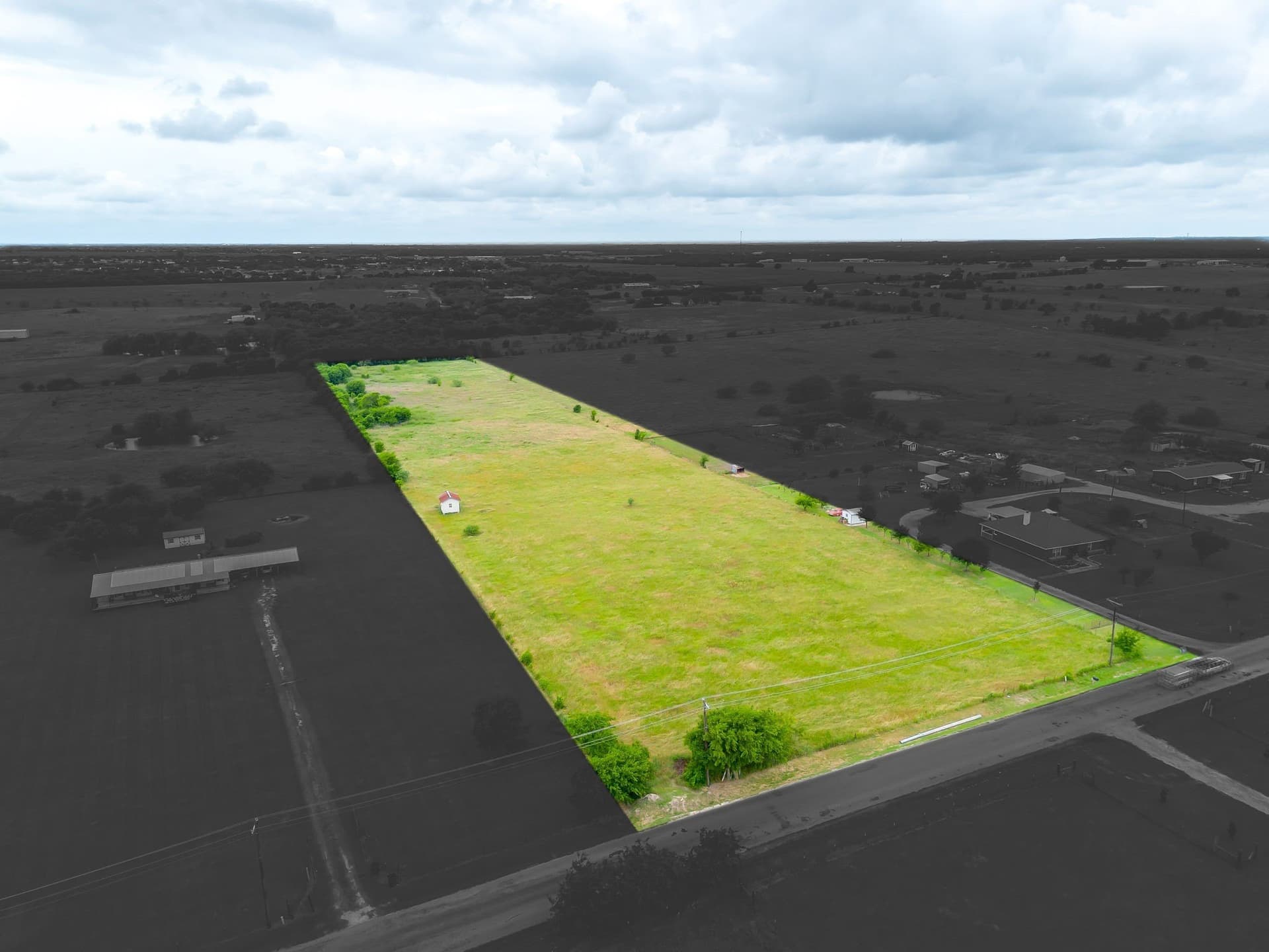 8 acres in Johnson County gallery image 2