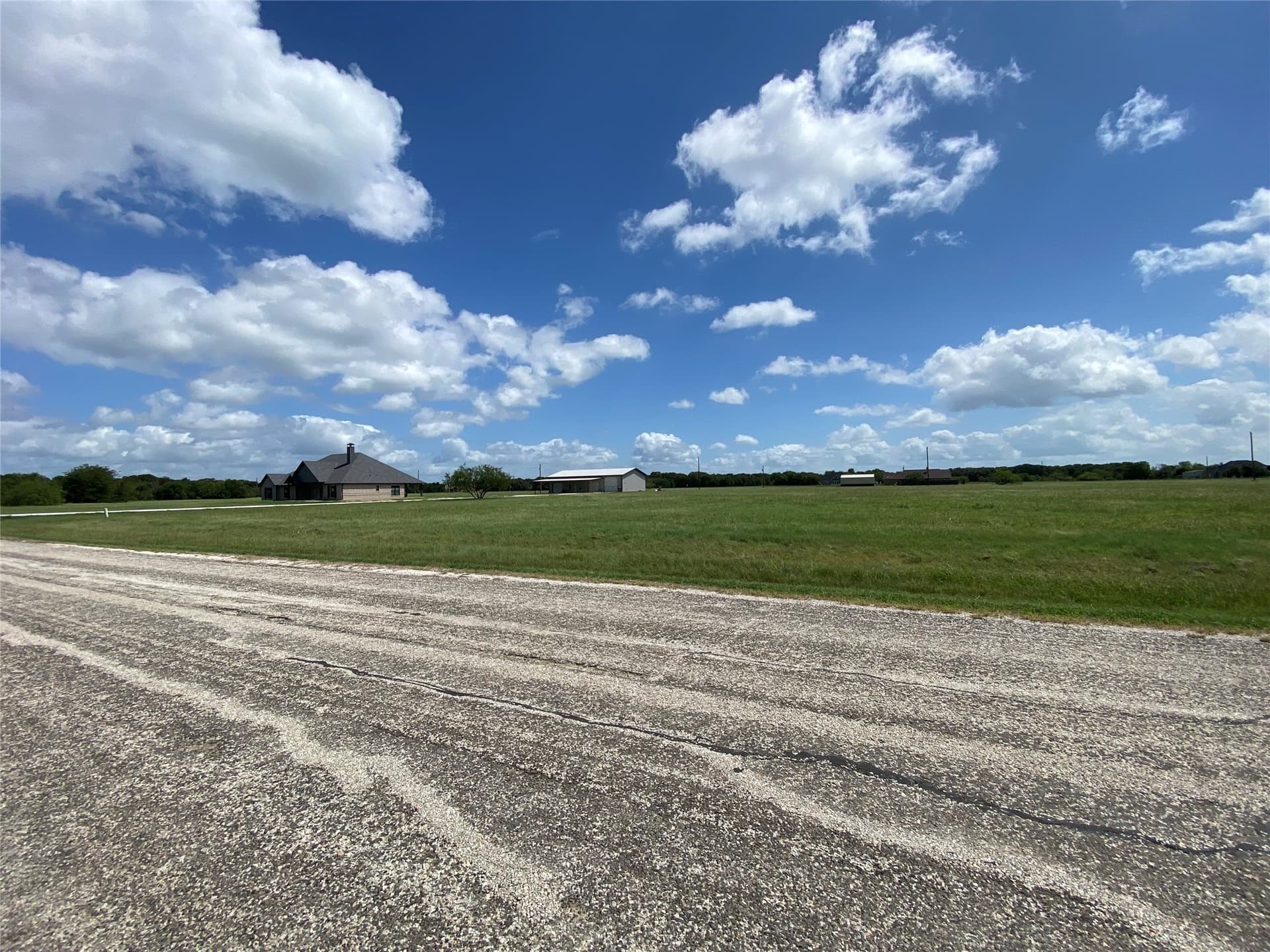 2.01 acres in Navarro County - photo 16