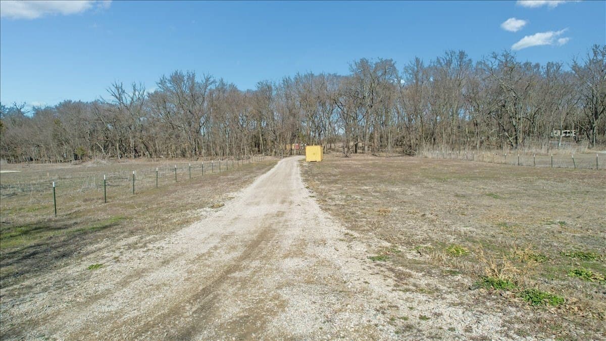 1.36 acres in Grayson County - photo 13