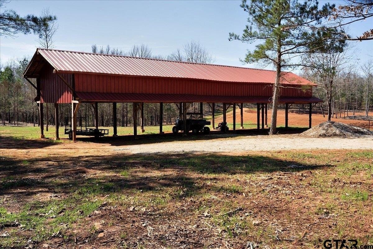 65.58 acres in Smith County gallery image 4