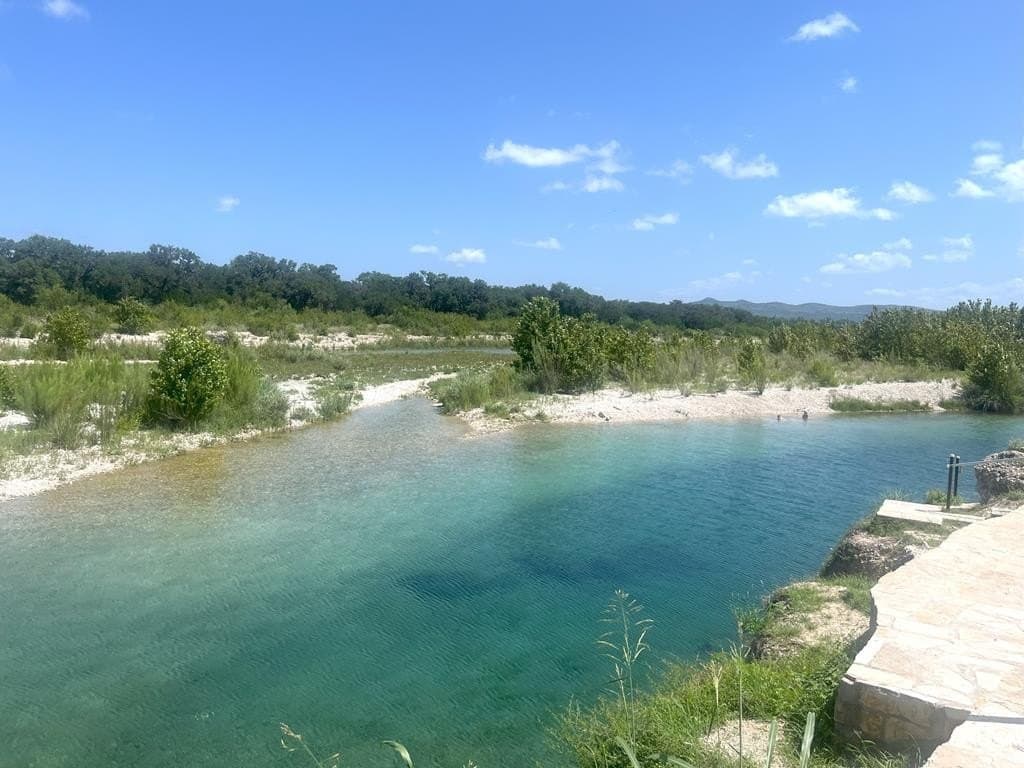 5 acres in Real County - photo 40