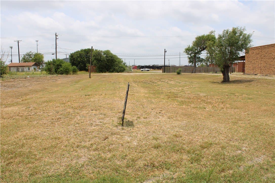0.1 acres in Nueces County gallery image 3