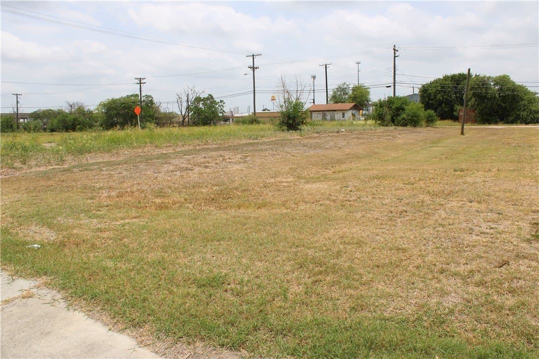 0.1 acres in Nueces County