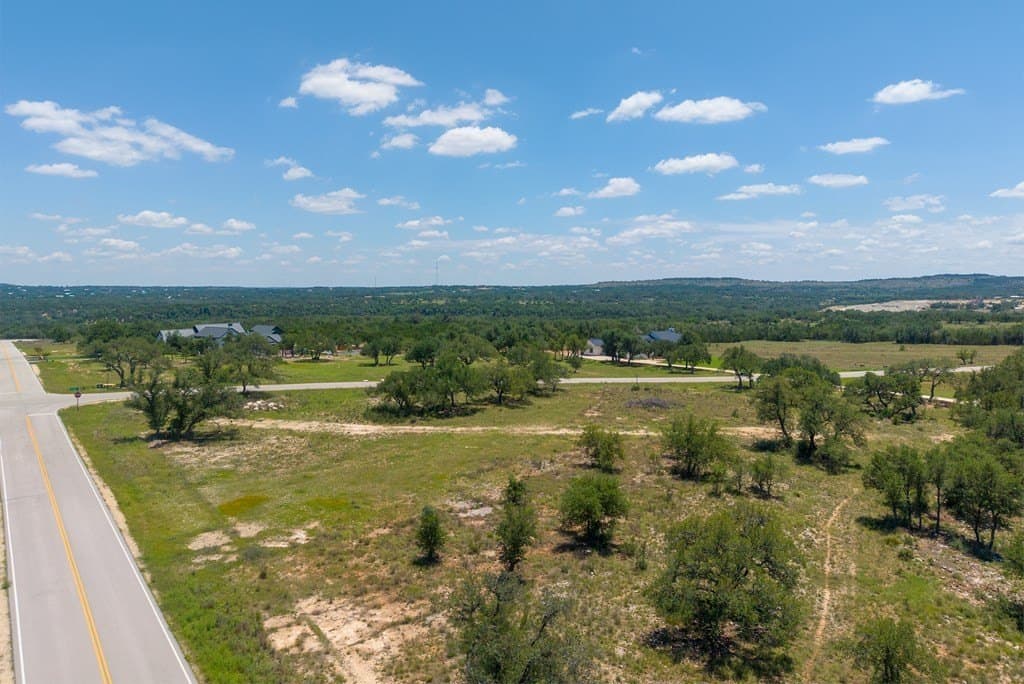 5.01 acres in Blanco County gallery image 4