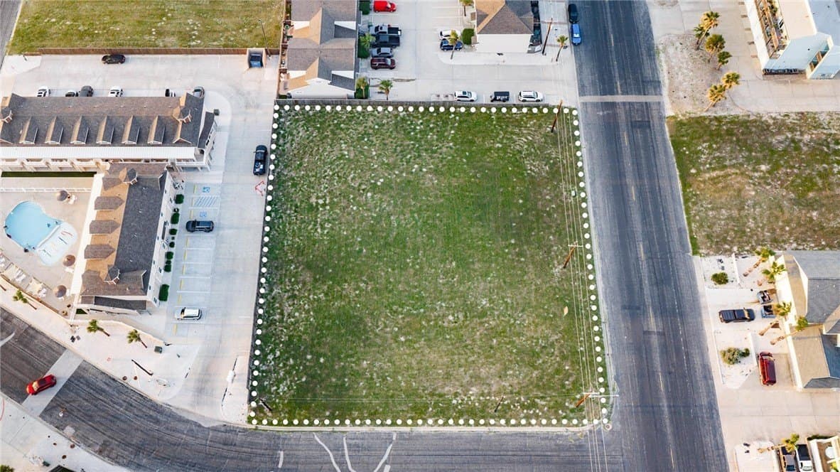 0.79 acres in Nueces County gallery image 3