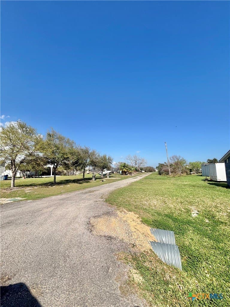 0.32 acres in Calhoun County - photo 4