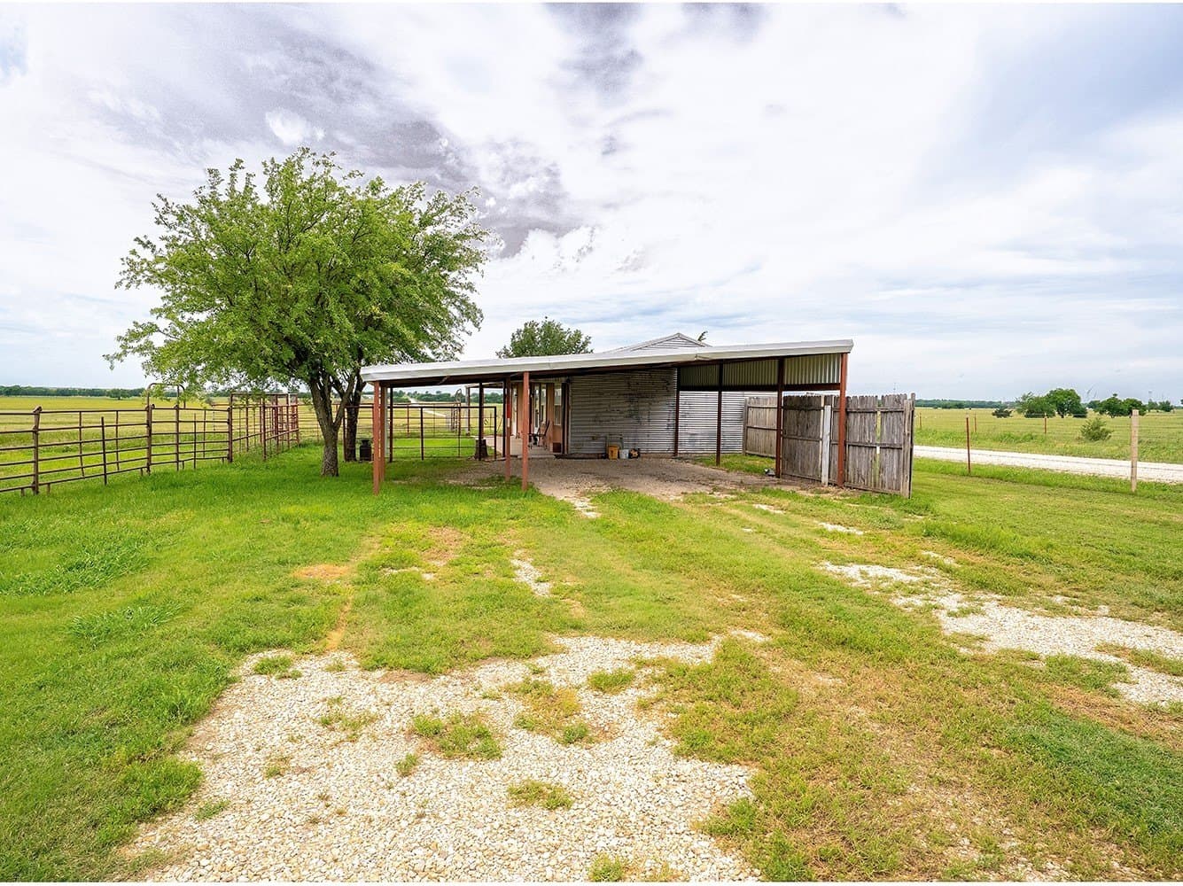 127.42 acres in Cooke County - photo 6