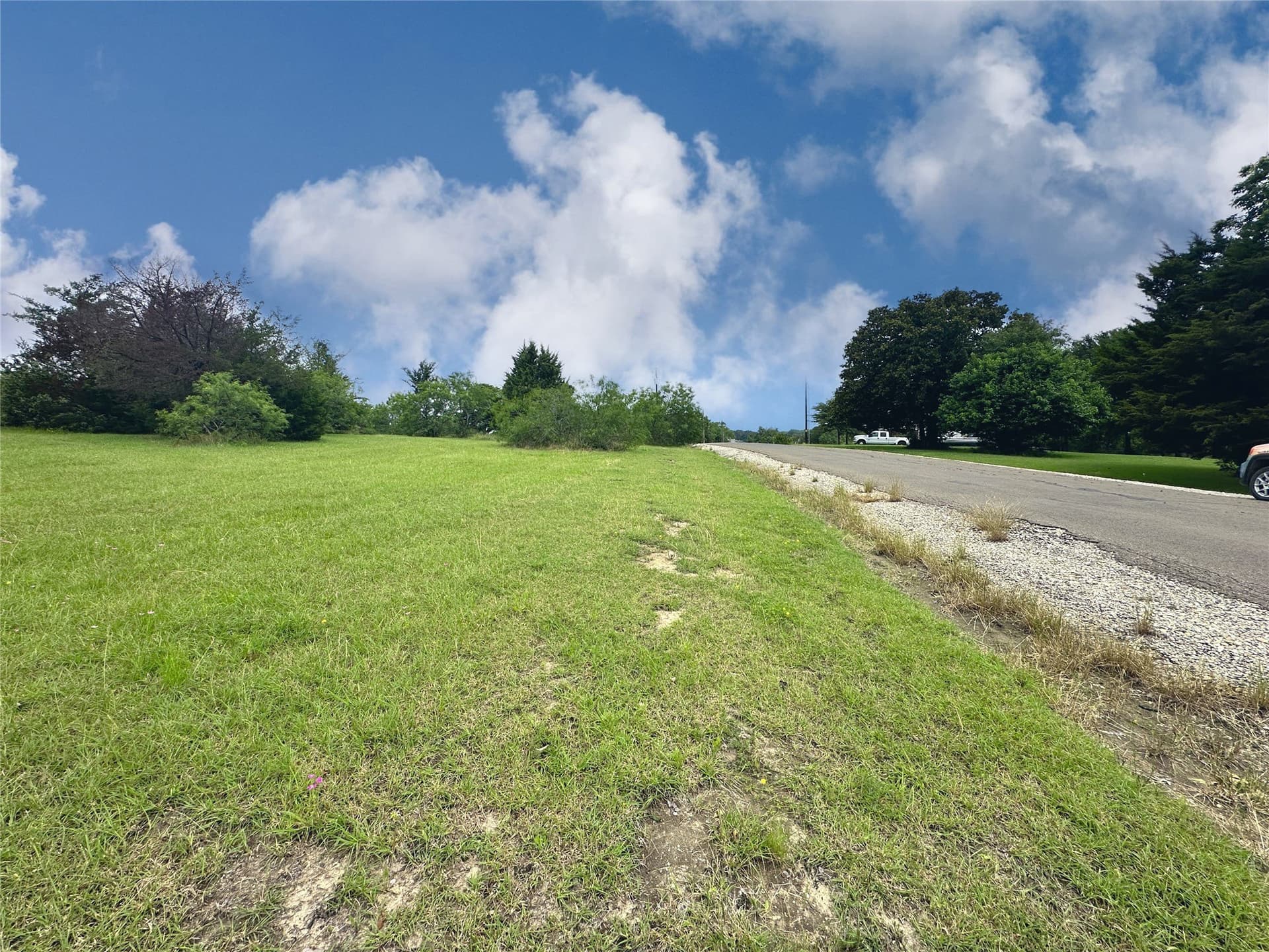 1.28 acres in Navarro County - photo 6