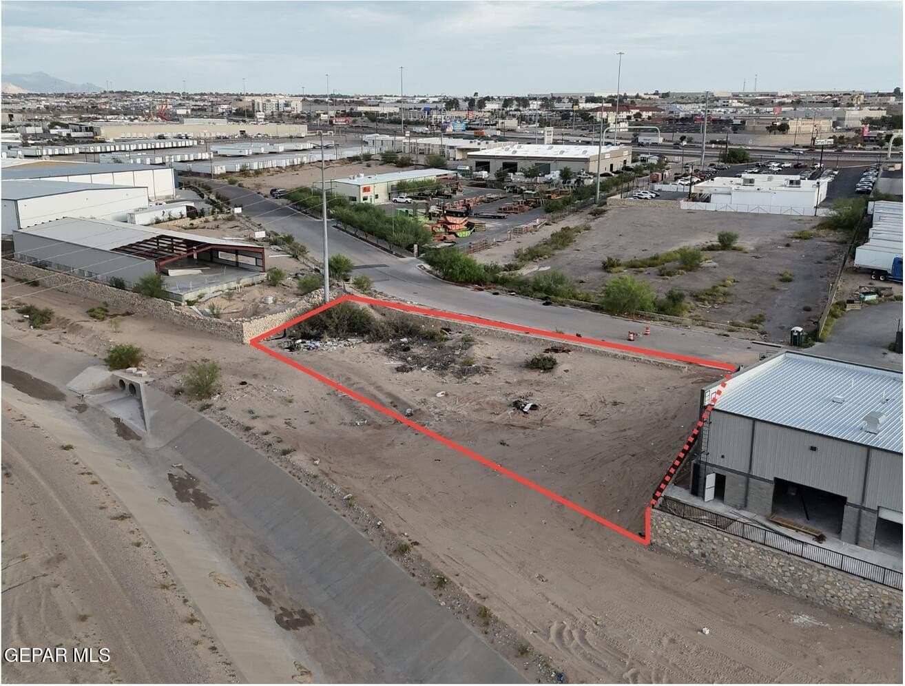 0.5 acres in El Paso County