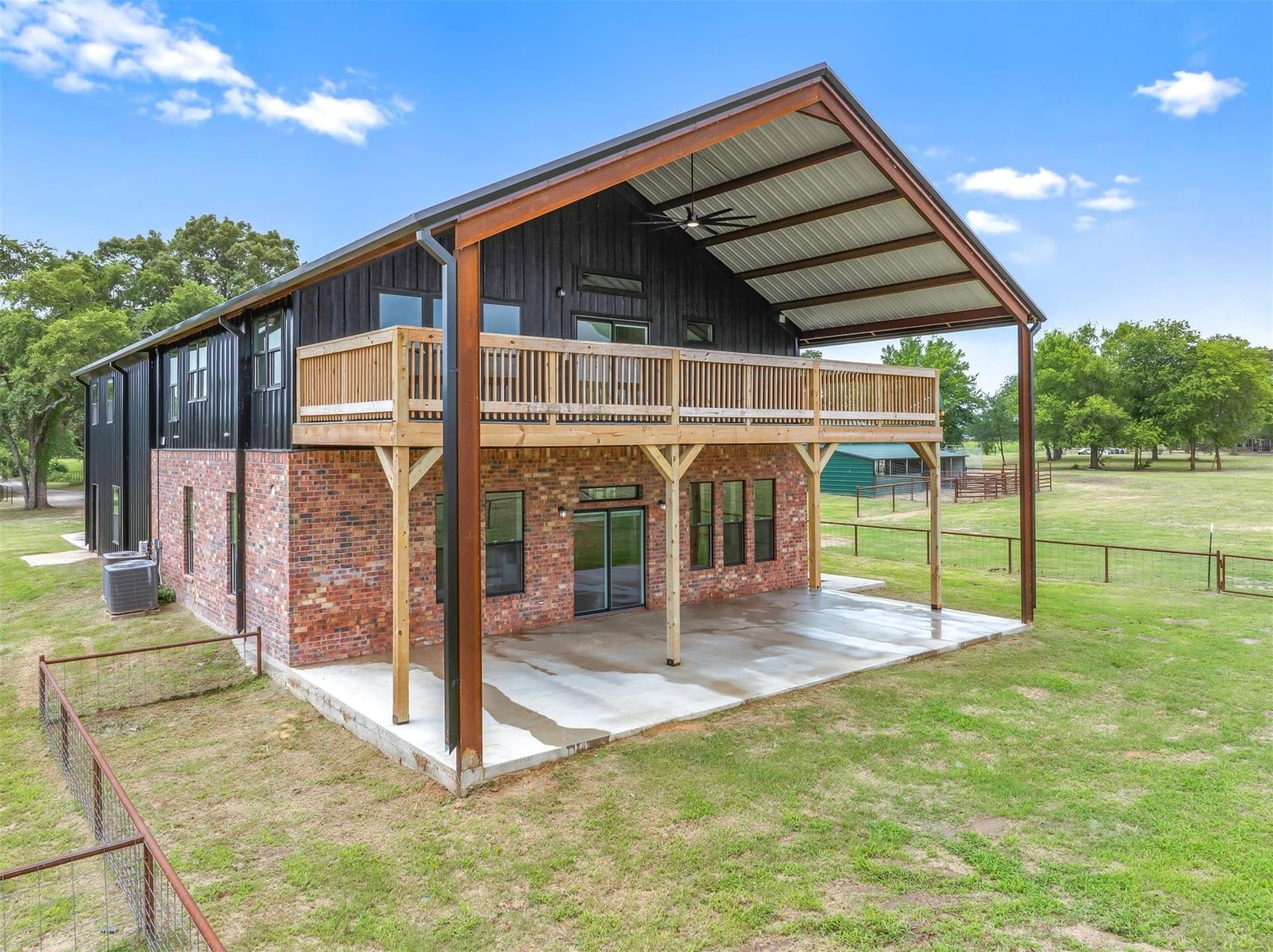 14.5 acres in Van Zandt County gallery image 4