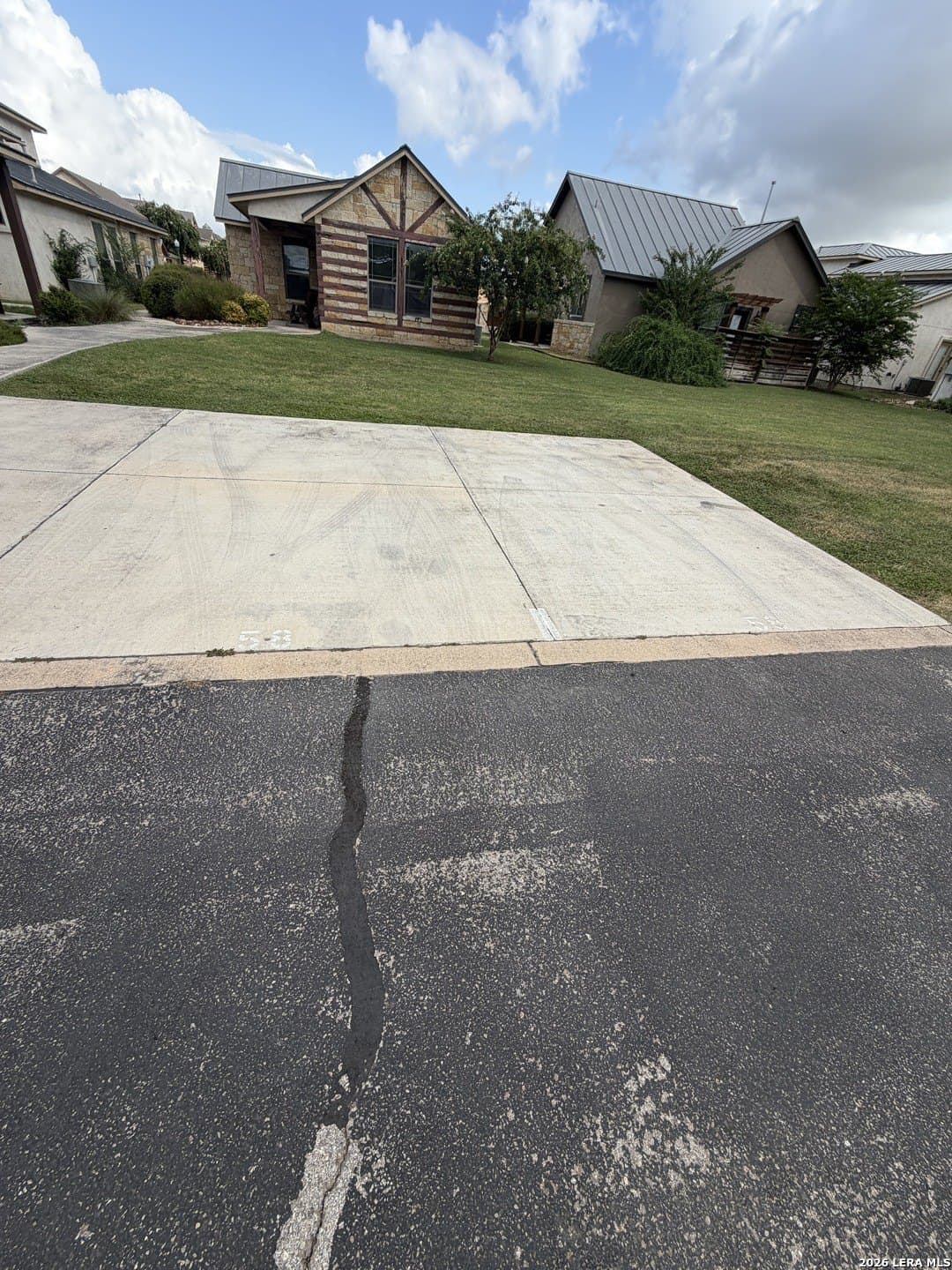 0.05 acres in Comal County - photo 7