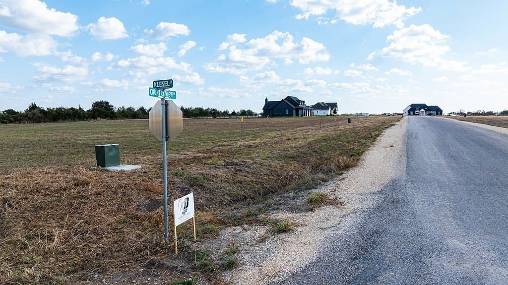 2.01 acres in Fayette County - photo 5