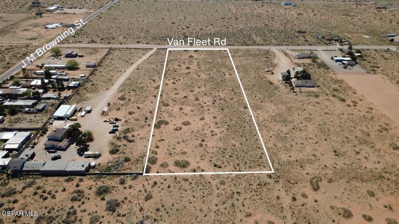 5.24 acres in El Paso County - photo 9