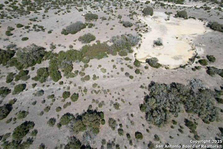 33.84 acres in Edwards County