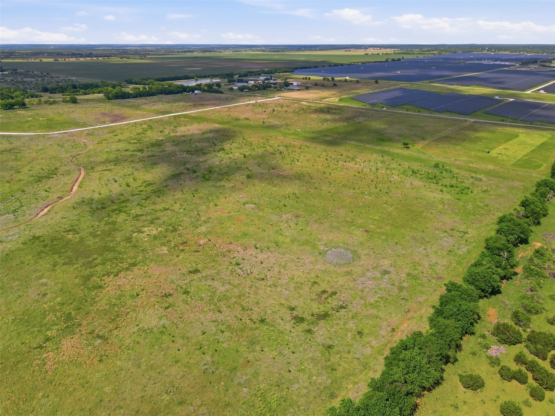 10.72 acres in Hill County - photo 3