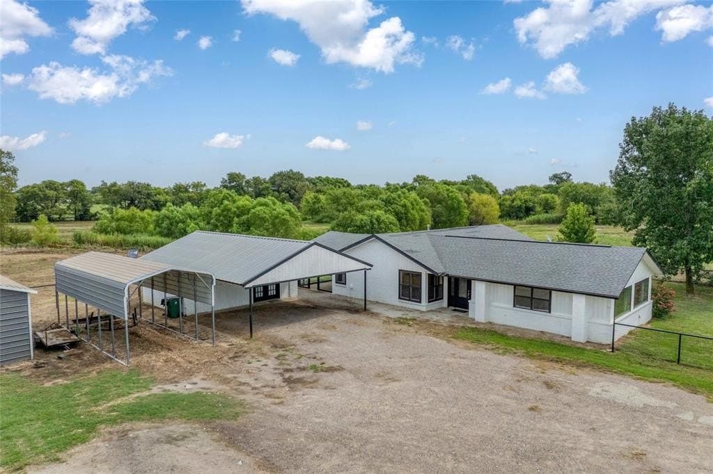 17.08 acres in Grayson County