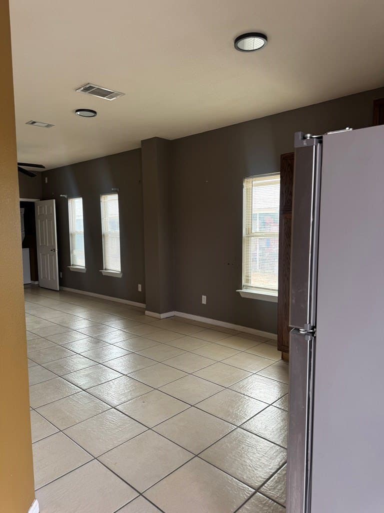 9,992 acres in Maverick County gallery image 3