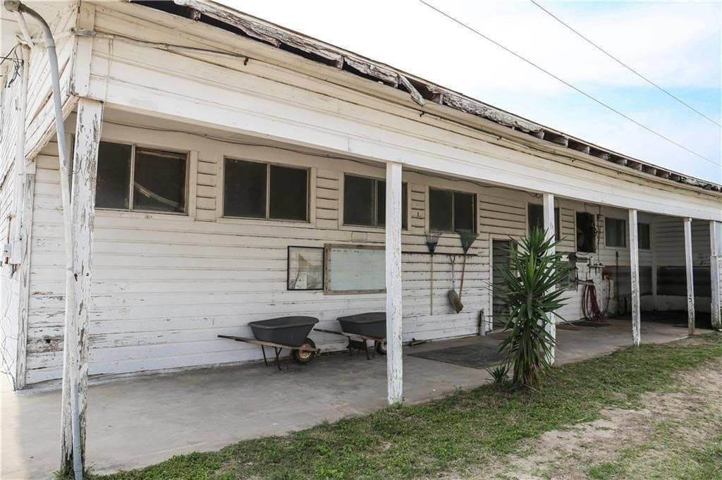 87.26 acres in Nueces County - photo 6