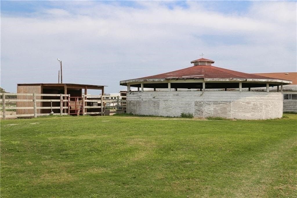 87.26 acres in Nueces County - photo 10