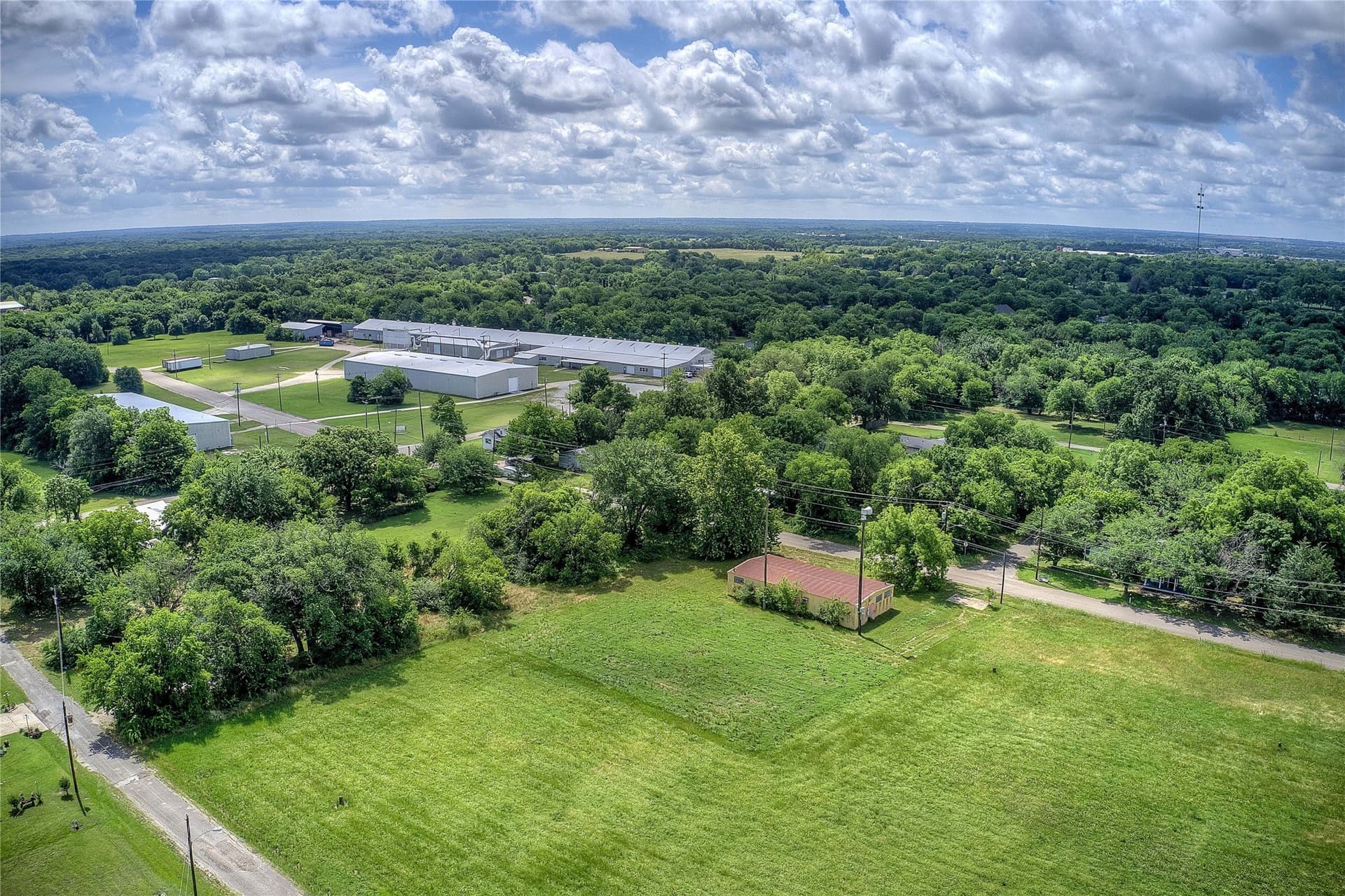0.32 acres in Hunt County - photo 5