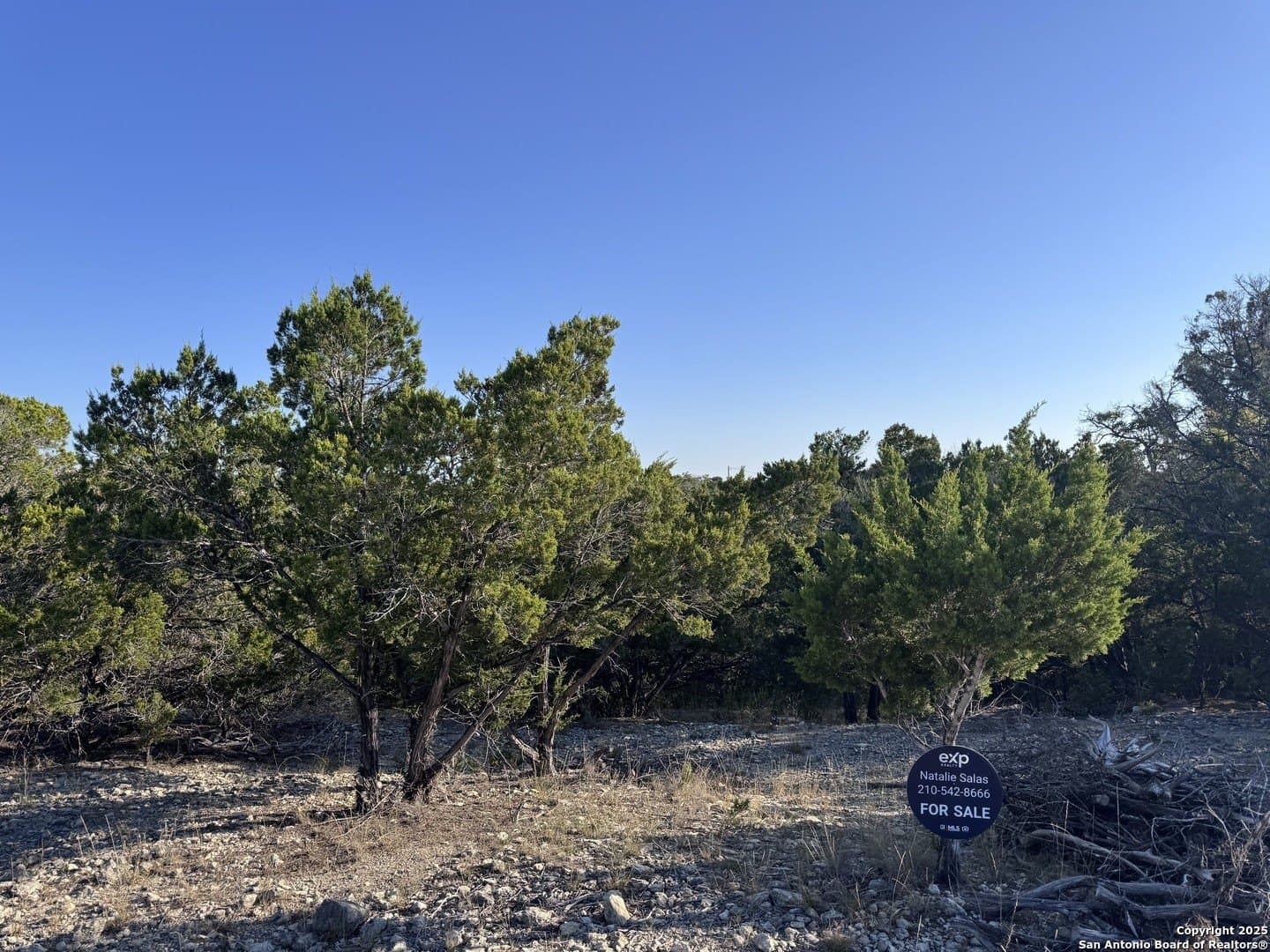 0.18 acres in Bandera County gallery image 3