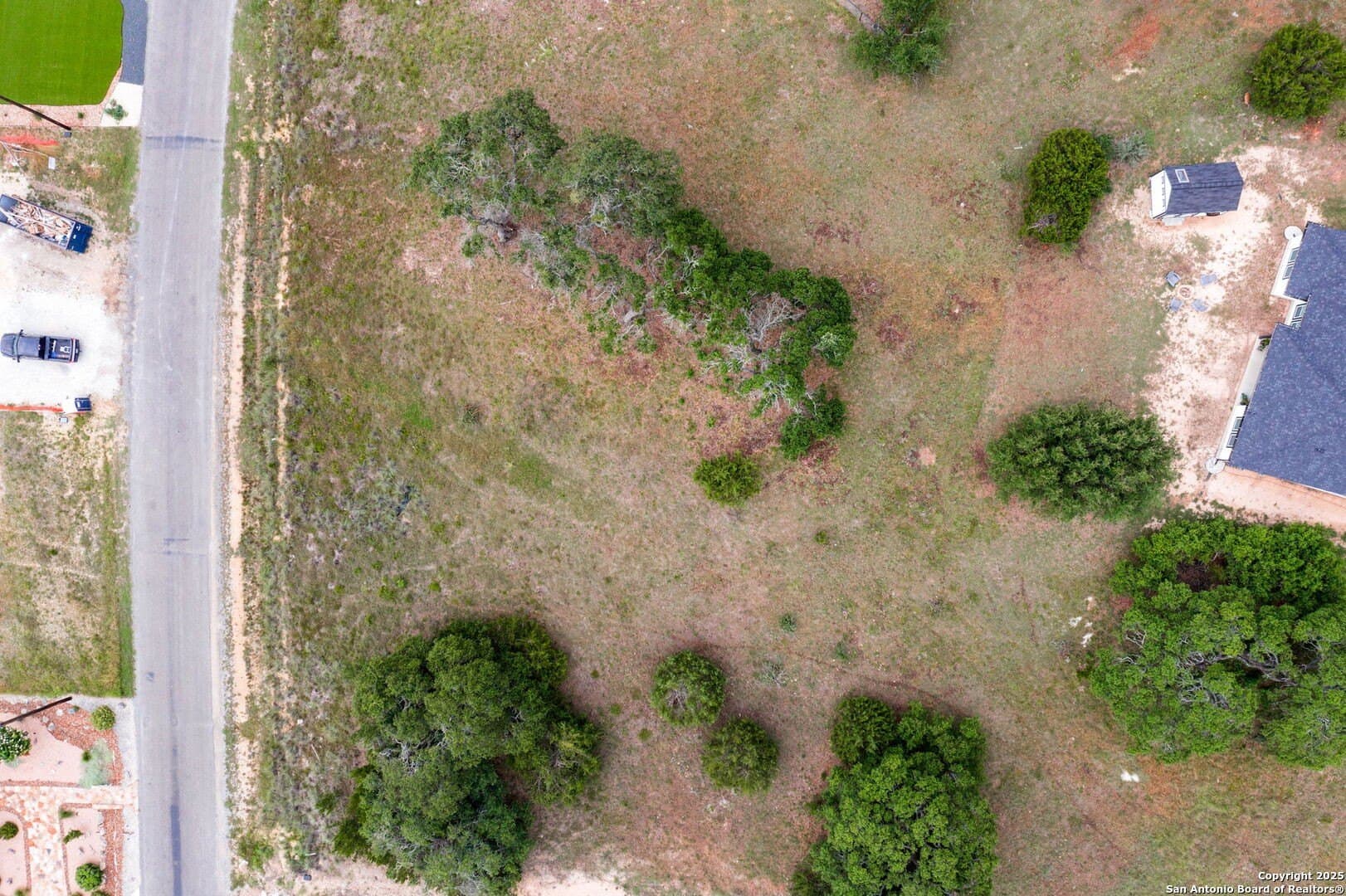 0.33 acres in Blanco County gallery image 4