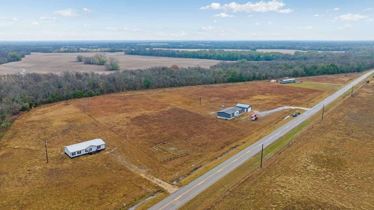2.5 acres in Lamar County - photo 11