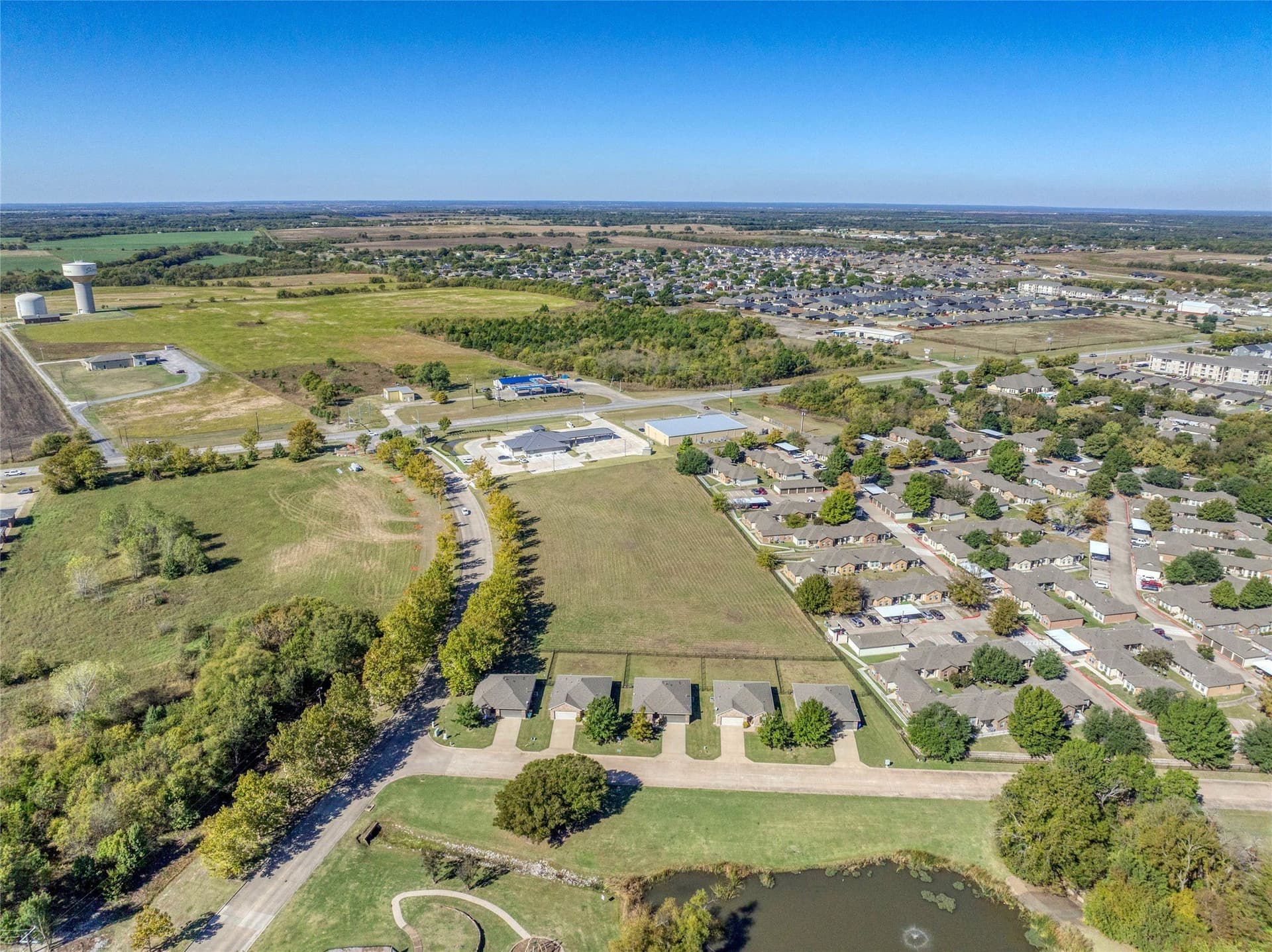 0.98 acres in Grayson County - photo 3