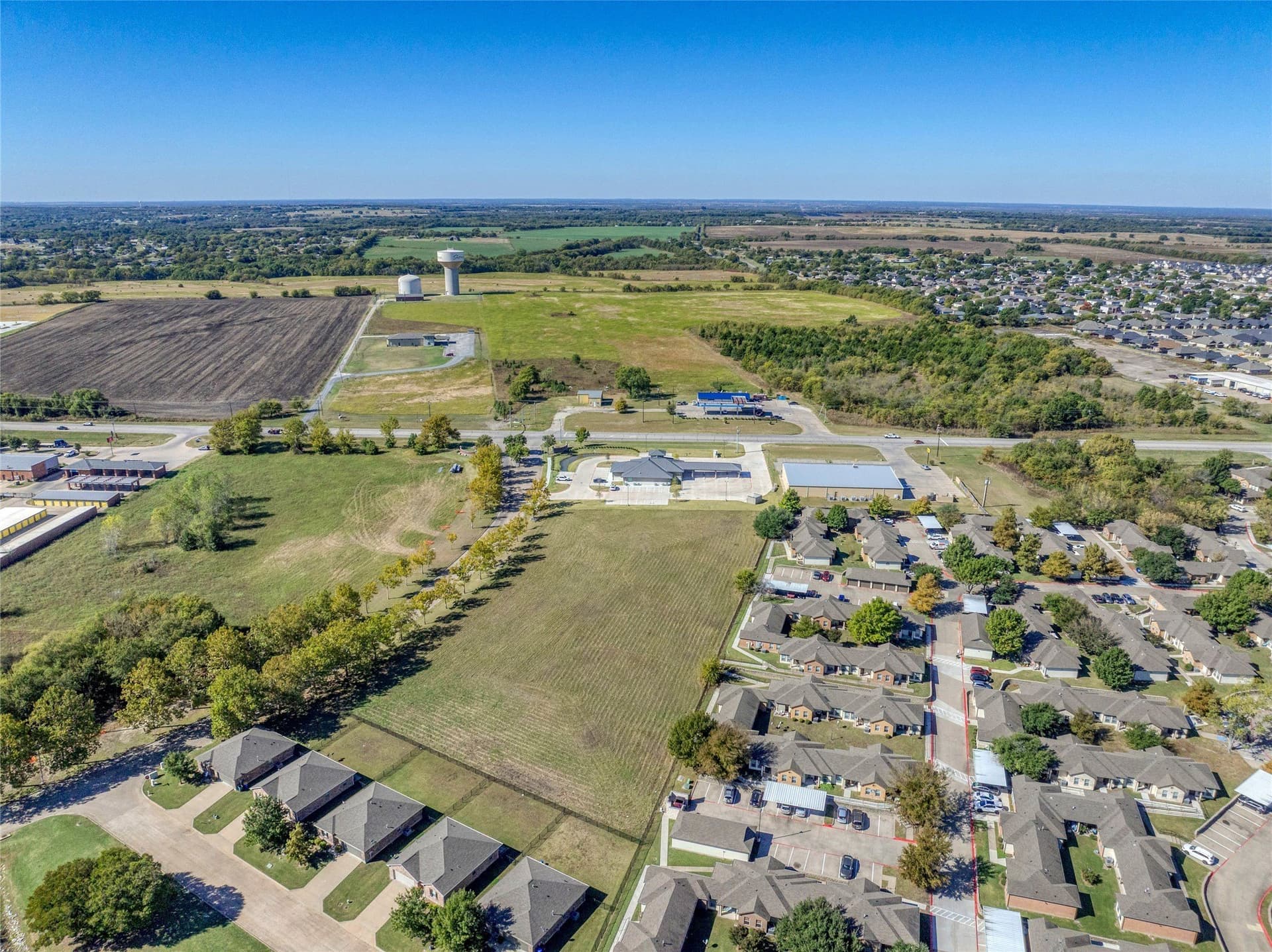 0.98 acres in Grayson County - photo 4