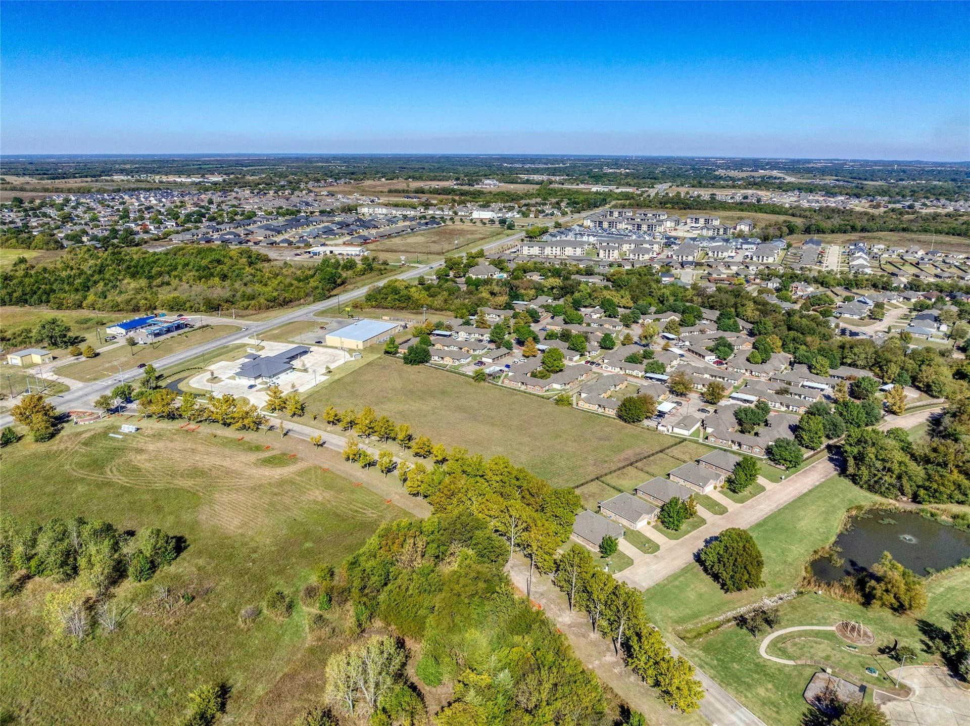 0.98 acres in Grayson County - photo 2