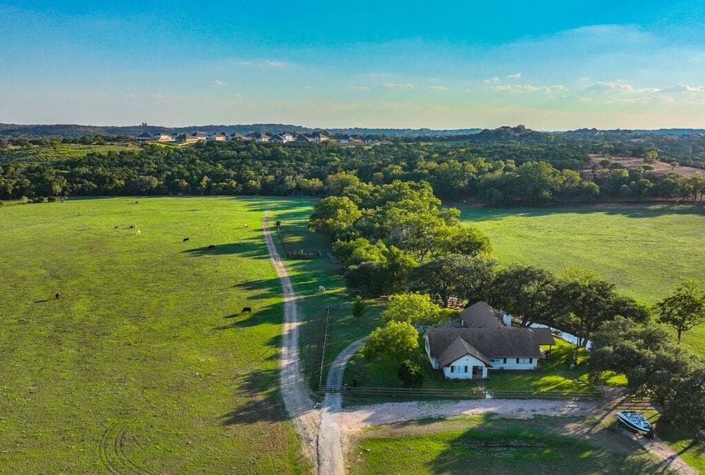 33 acres in Hays County - photo 11