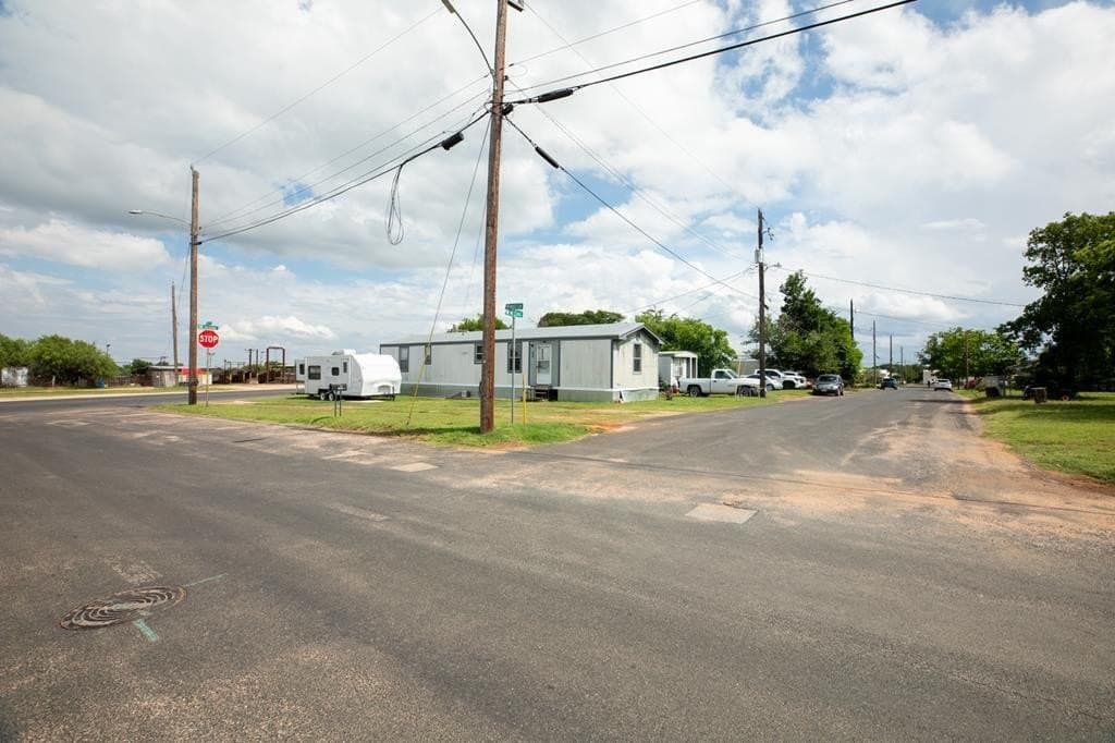 1.51 acres in Gillespie County gallery image 2