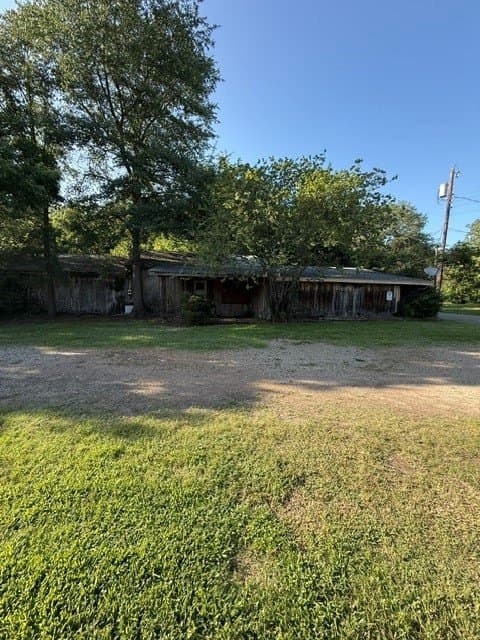 0.95 acres in Lamar County