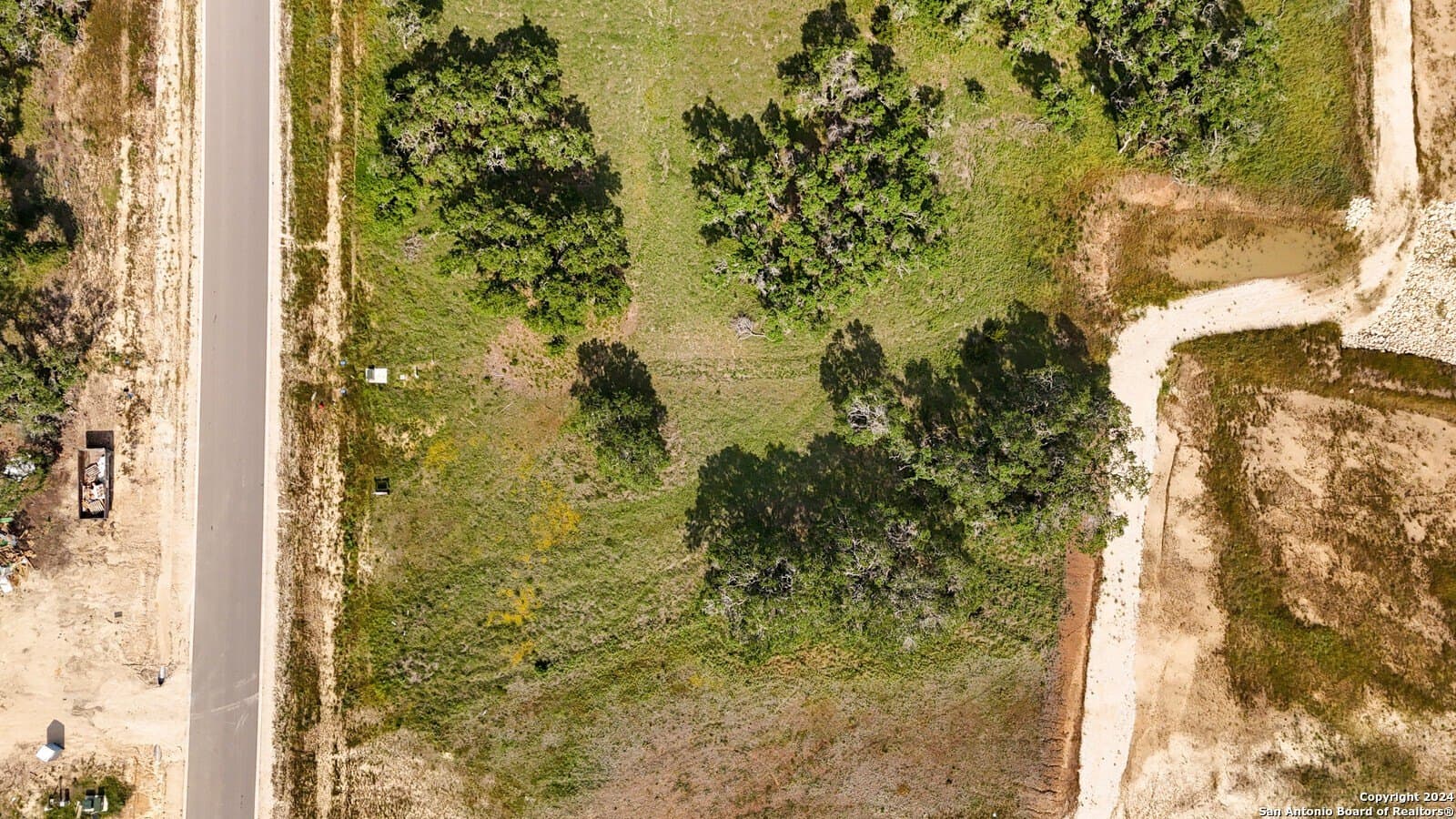1.06 acres in Comal County - photo 23