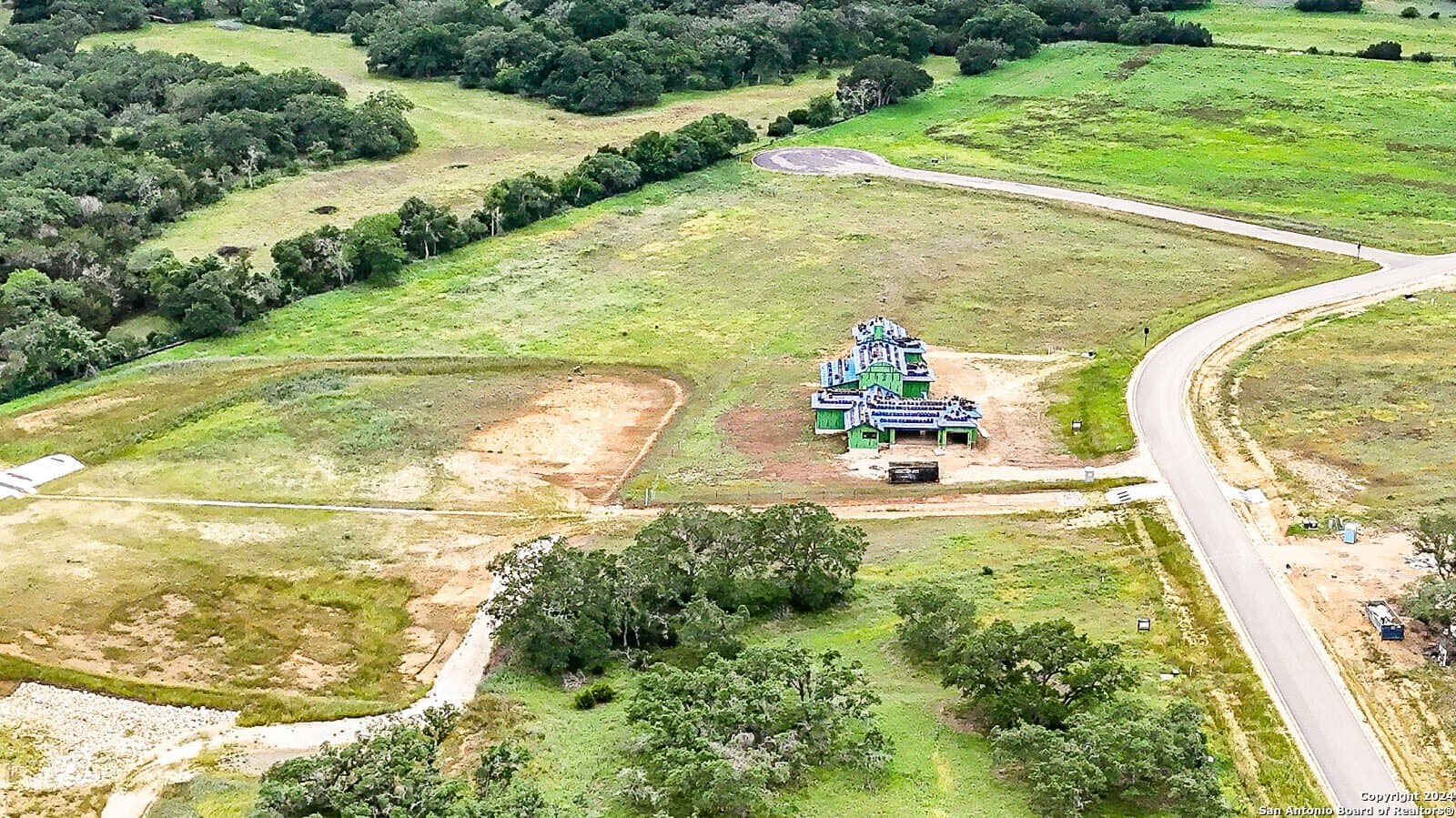 1.06 acres in Comal County - photo 6