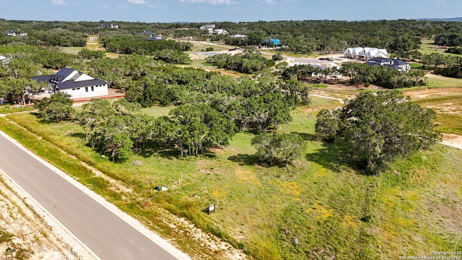 1.06 acres in Comal County - photo 16