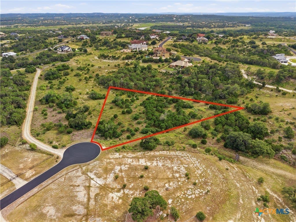 1.83 acres in Comal County gallery image 3