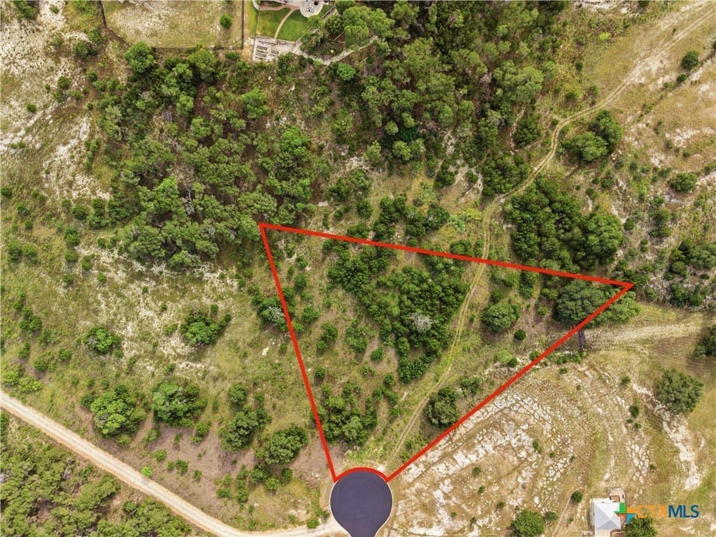 1.83 acres in Comal County - photo 6