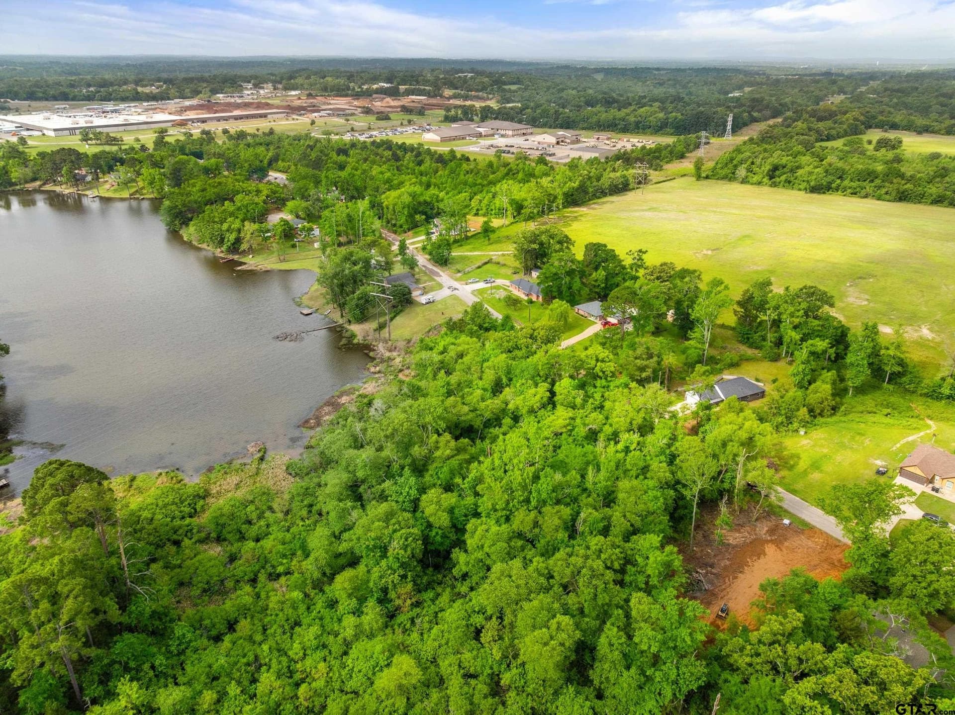 0.7 acres in Smith County gallery image 2