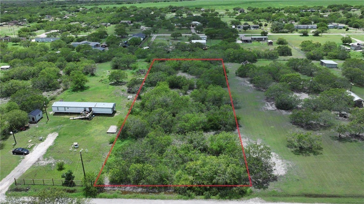 1.25 acres in Nueces County gallery image 3