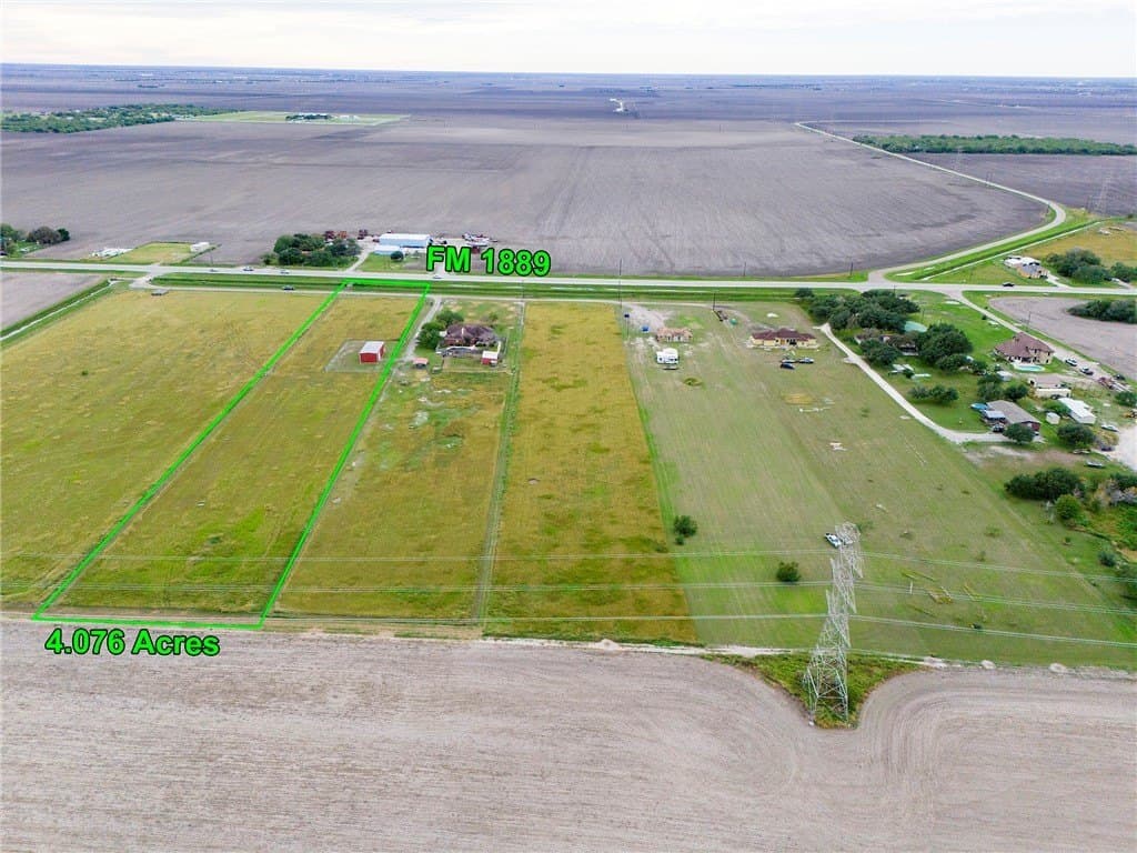 3.9 acres in Nueces County - photo 7
