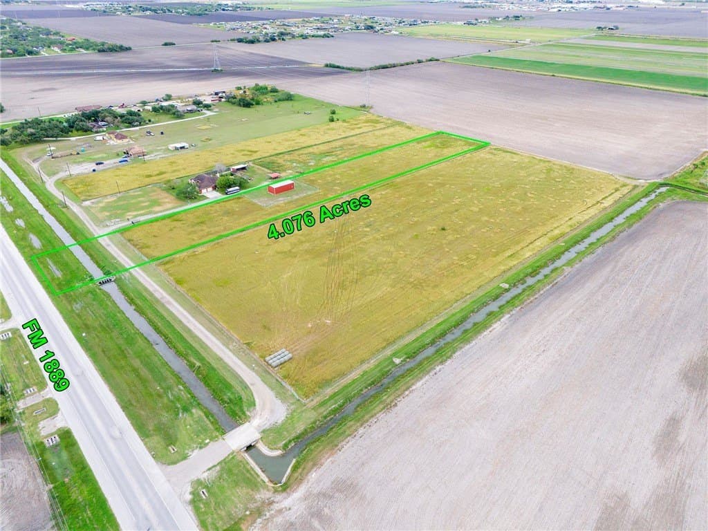 3.9 acres in Nueces County - photo 11