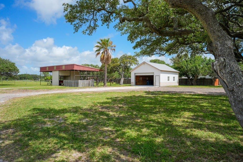 4.41 acres in Texas County gallery image 3
