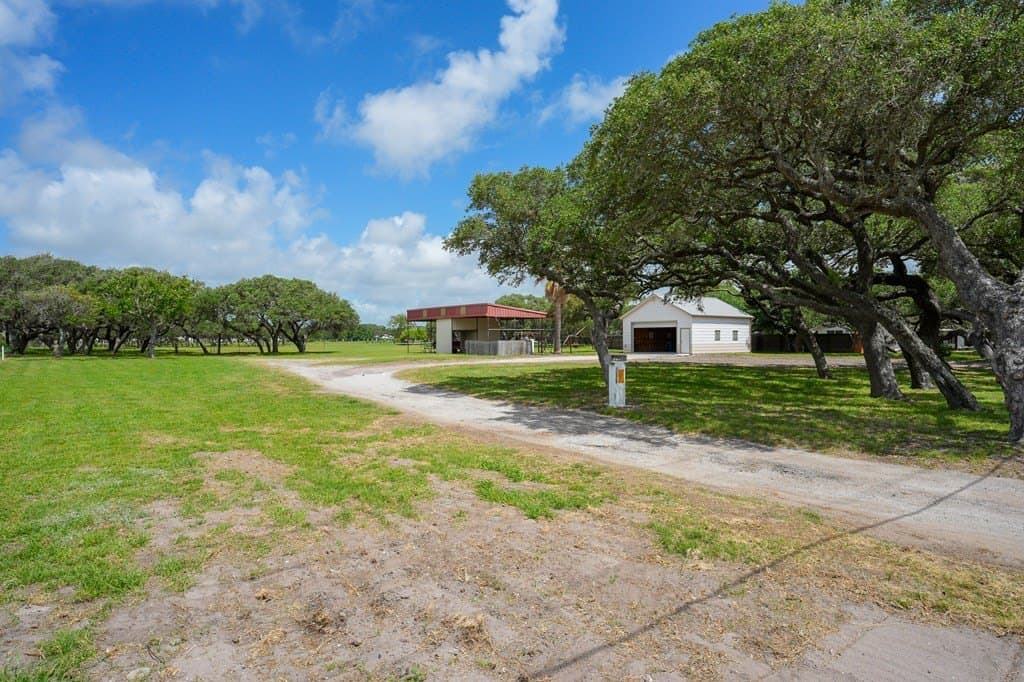 4.41 acres in Texas County gallery image 4