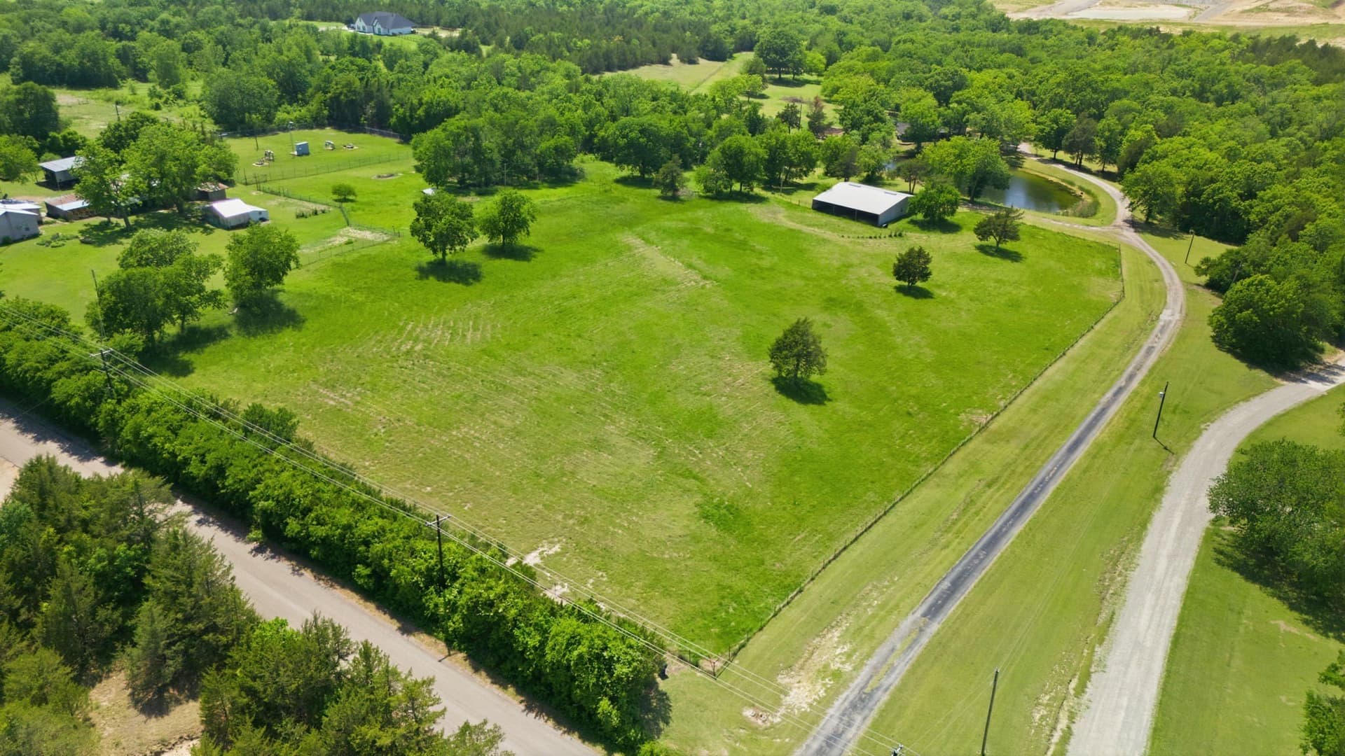 1.6 acres in Grayson County - photo 4