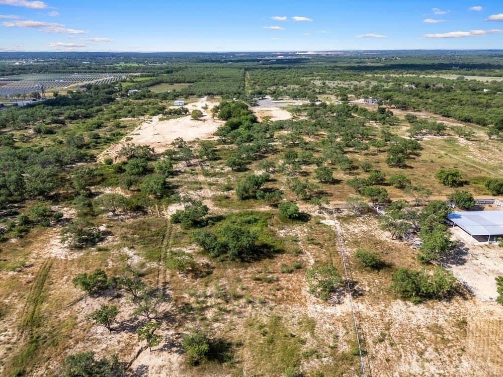 5.11 acres in Bexar County - photo 8