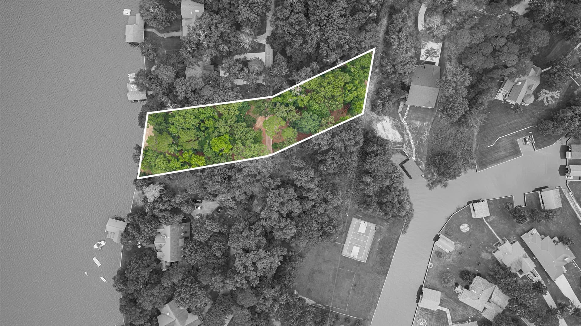 0.88 acres in Franklin (TX) County - photo 2