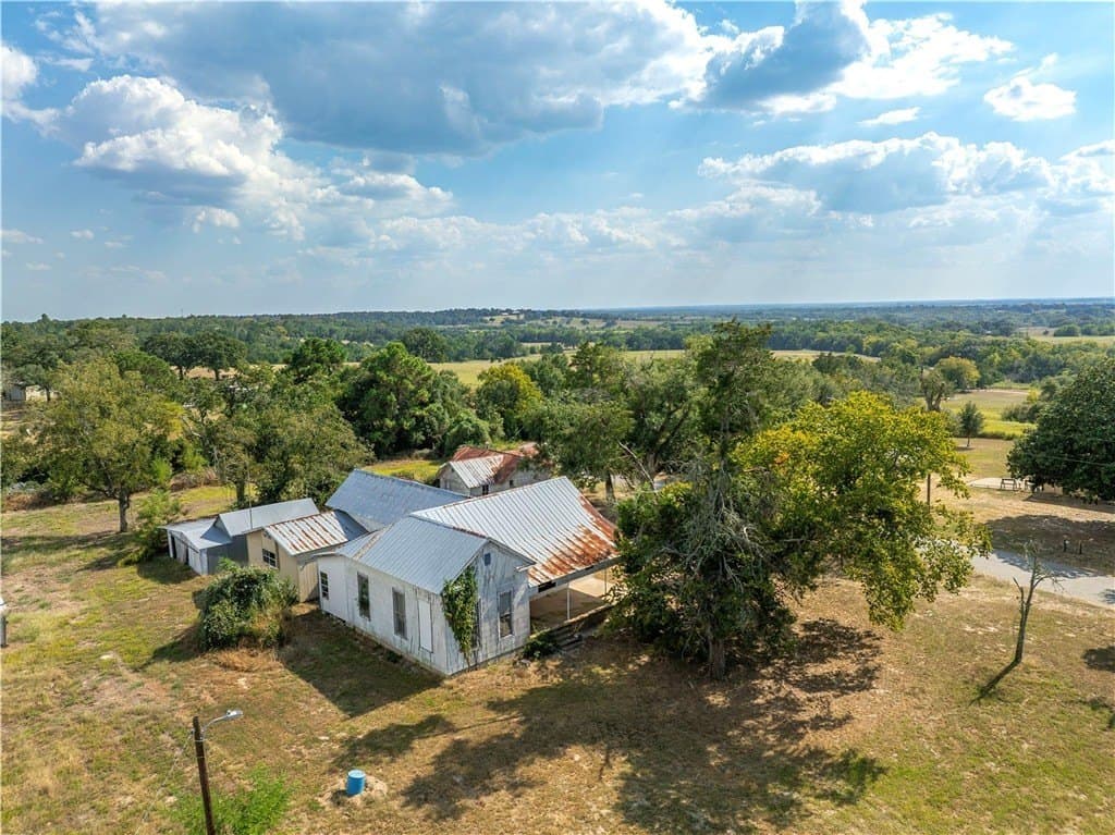 2.88 acres in AUSTIN County